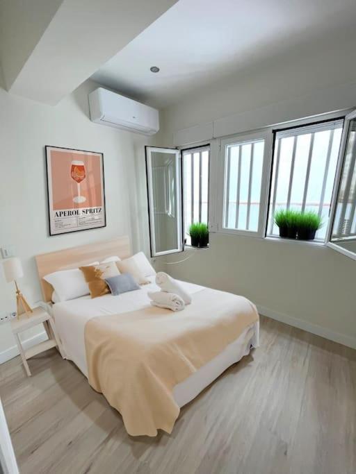 Cozy Apt 1Hab Para 4Pax En La Plaza De Chueca Madrid Exteriér fotografie